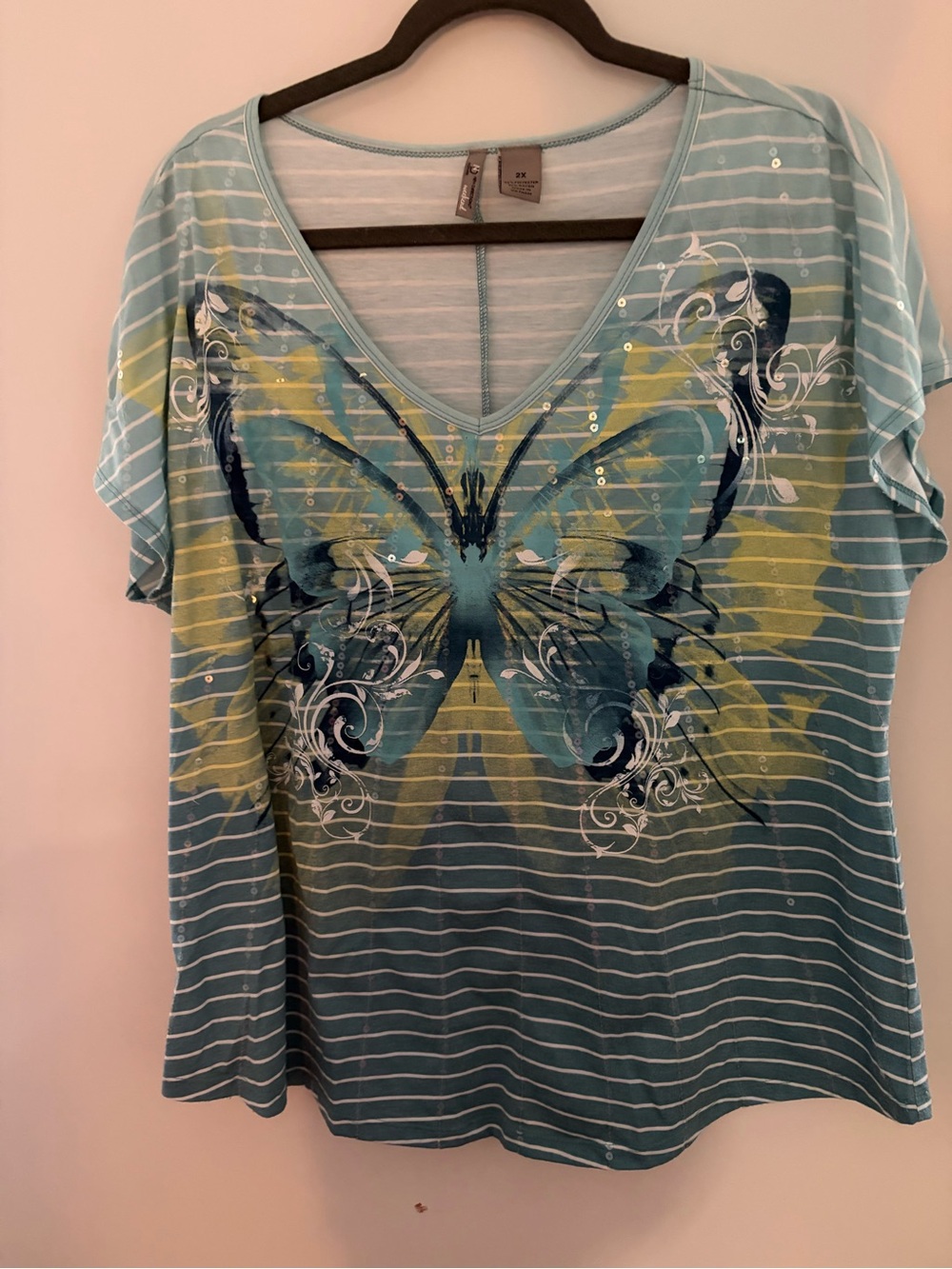 new directions Turquoise & Yellow Butterfly V-Neck Tee